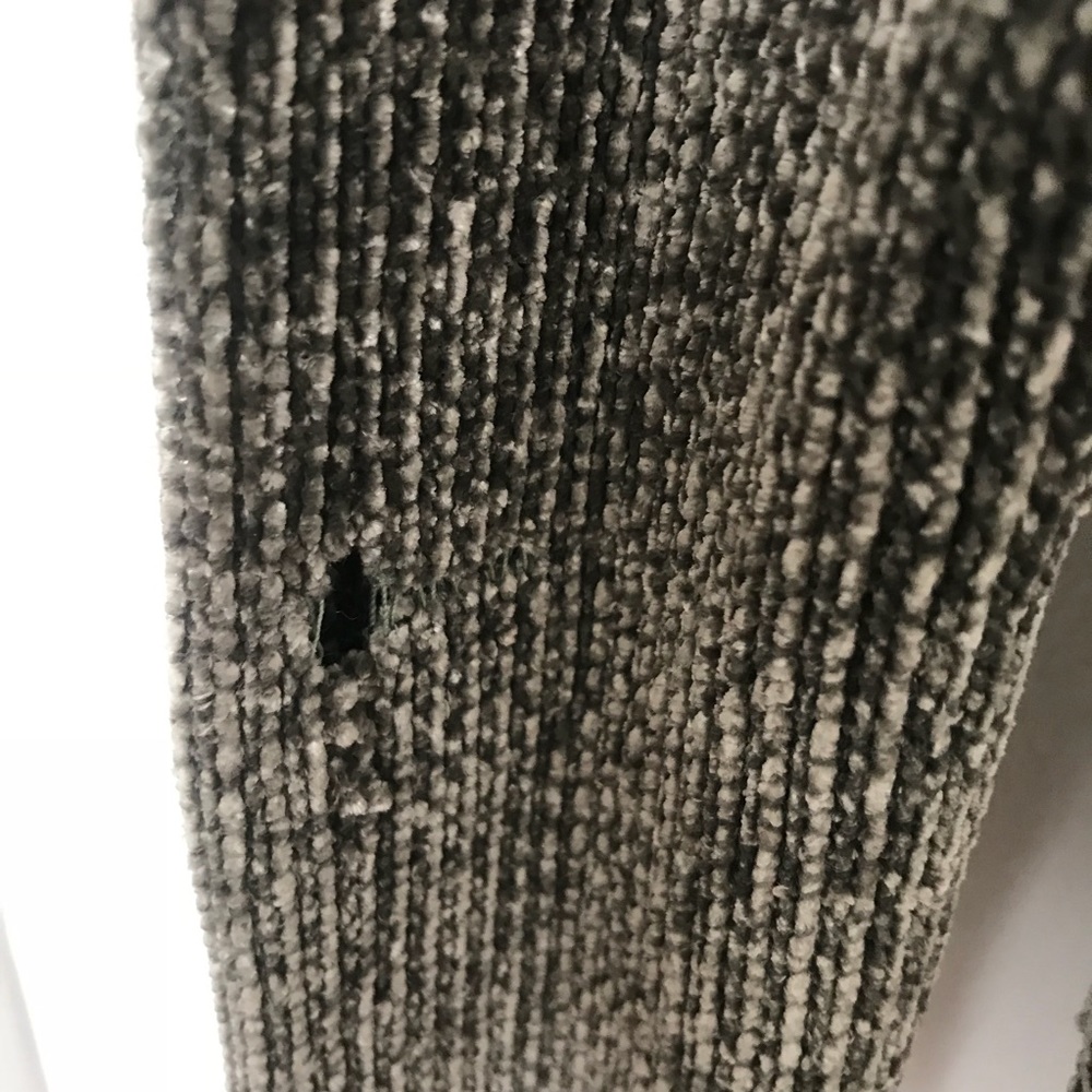 Alexander Wang Grey Velvet Chenille Crop Sweater - Picture 7 of 8